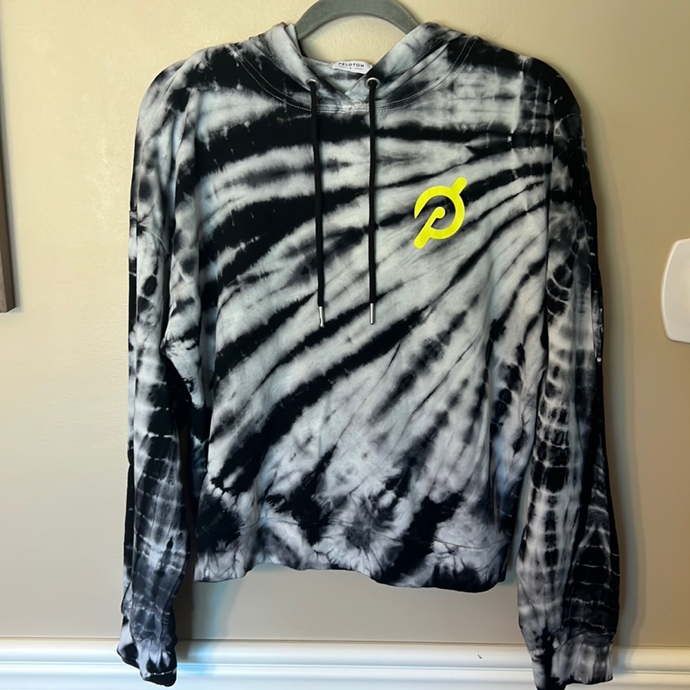 Peloton Hooded Sweatshirt Size Large Nwt #113